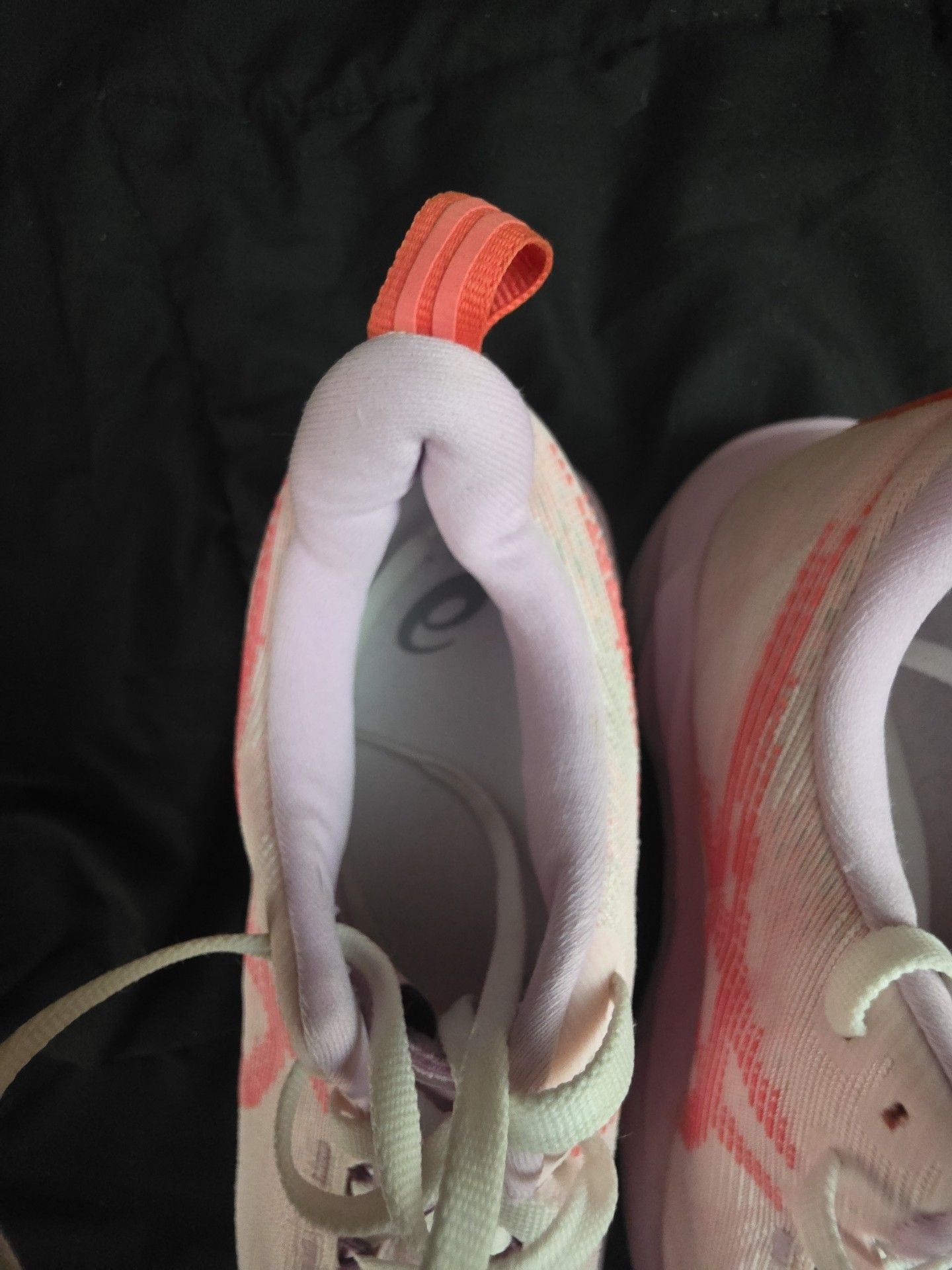ASICS Novablast 5 Running Shoes Coral Reef Pink 6
