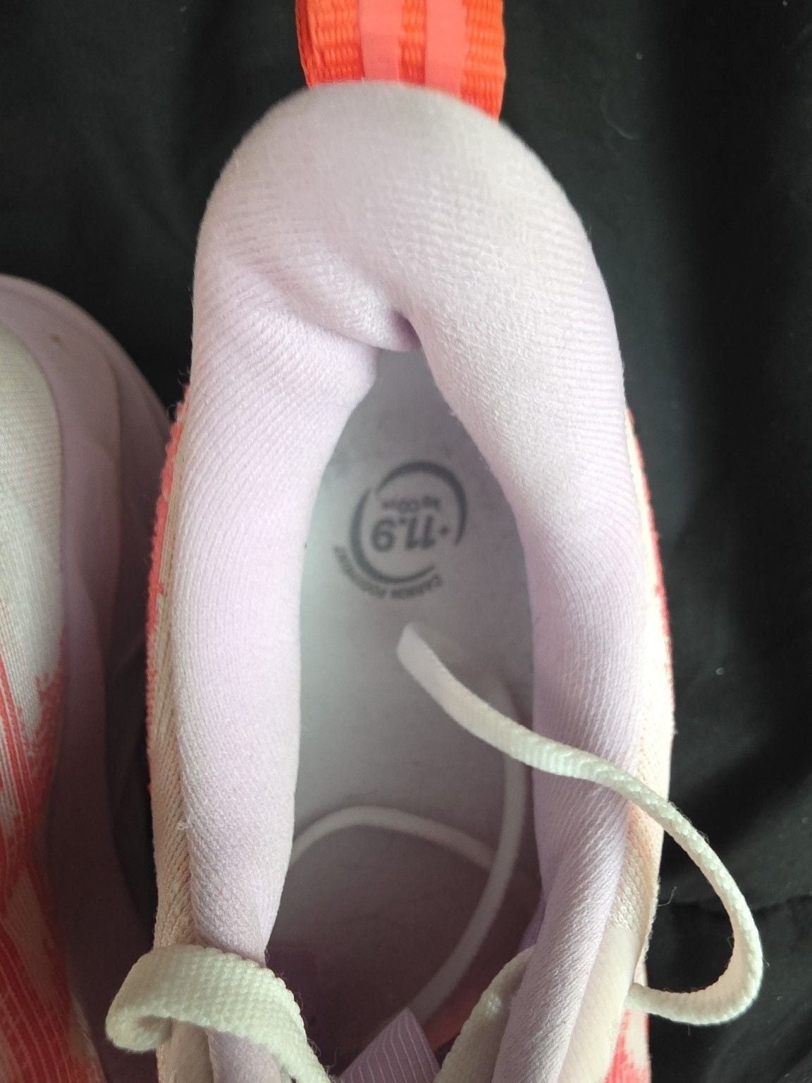 ASICS Novablast 5 Running Shoes Coral Reef Pink 7