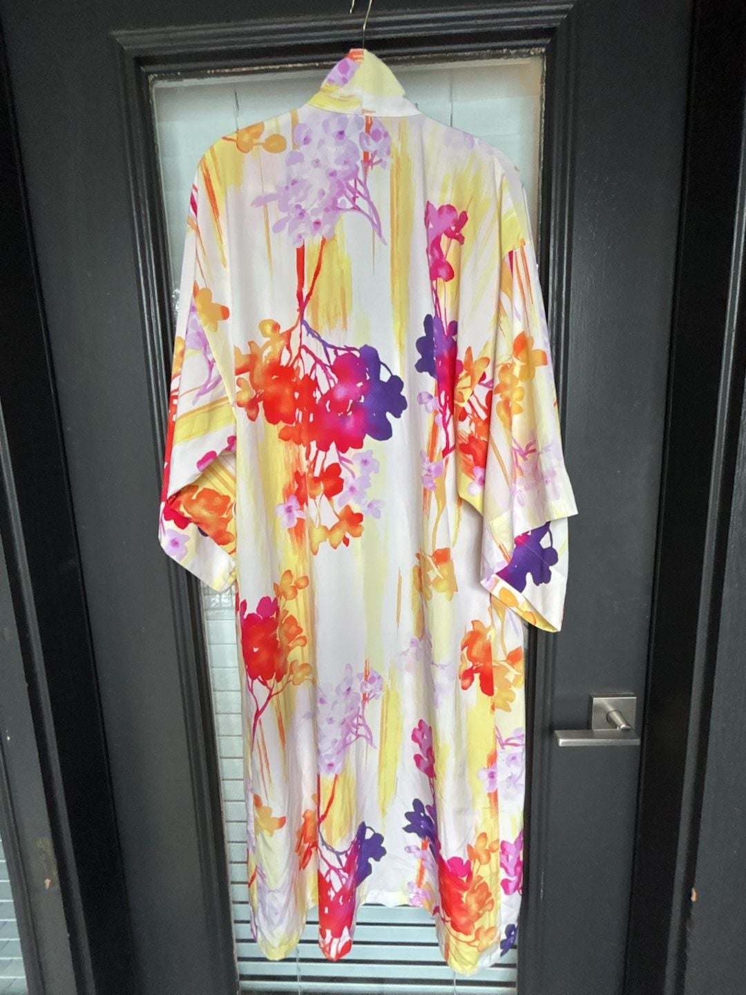 Natori Floral Kimono Robe Size M Multi Color Satin Long 5