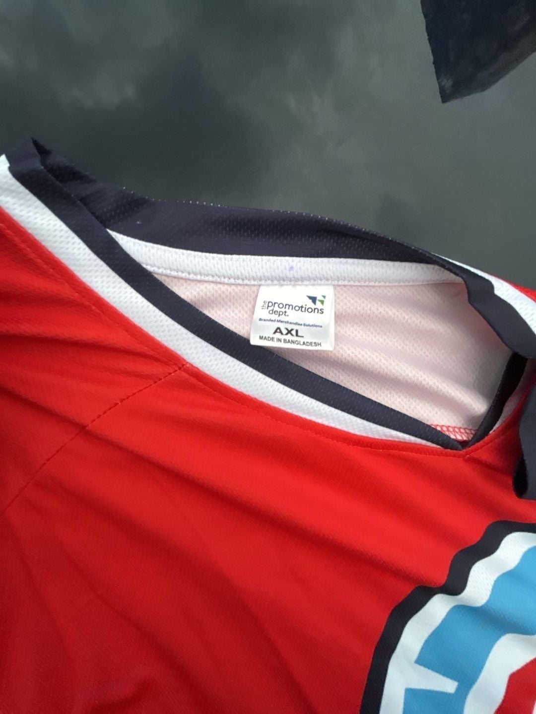 The Promotions Dept. Chicago Fire Hockey Jersey Size AXL Red Pullover 4