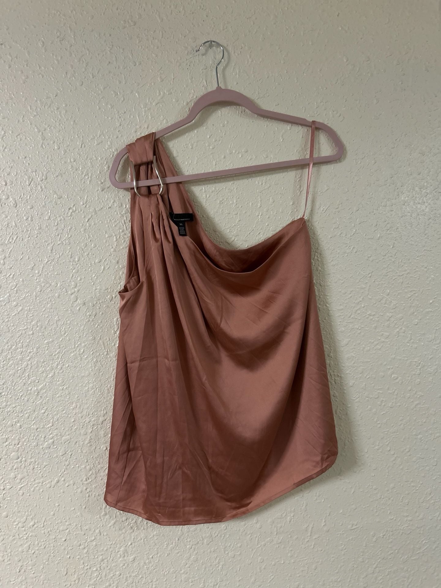 White House Black Market One-Shoulder Ring Top Size XL Pink Satin 2