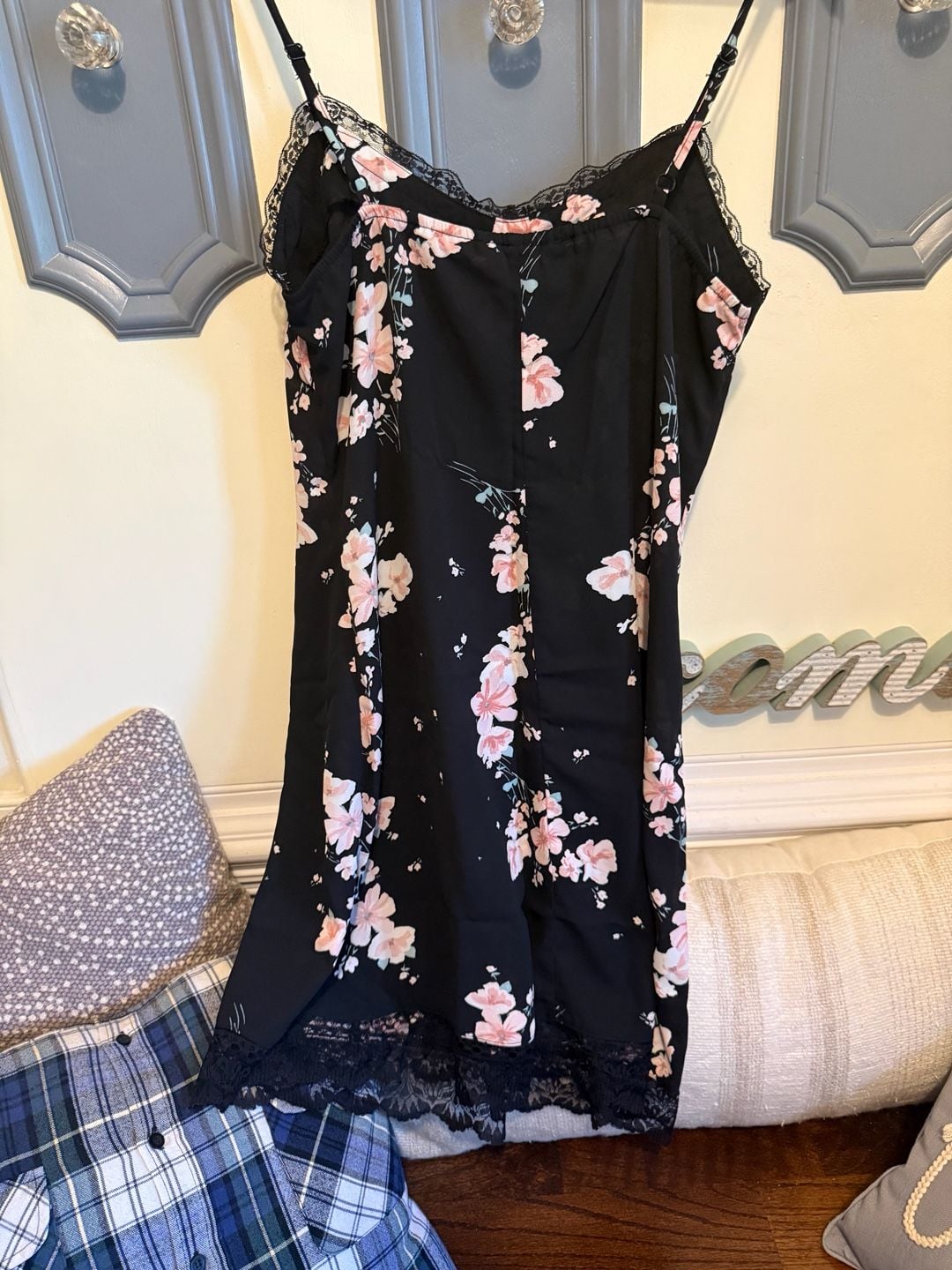 New Look Floral Slip Dress Size M Black Pink Cherry Blossom Lace Trim 4