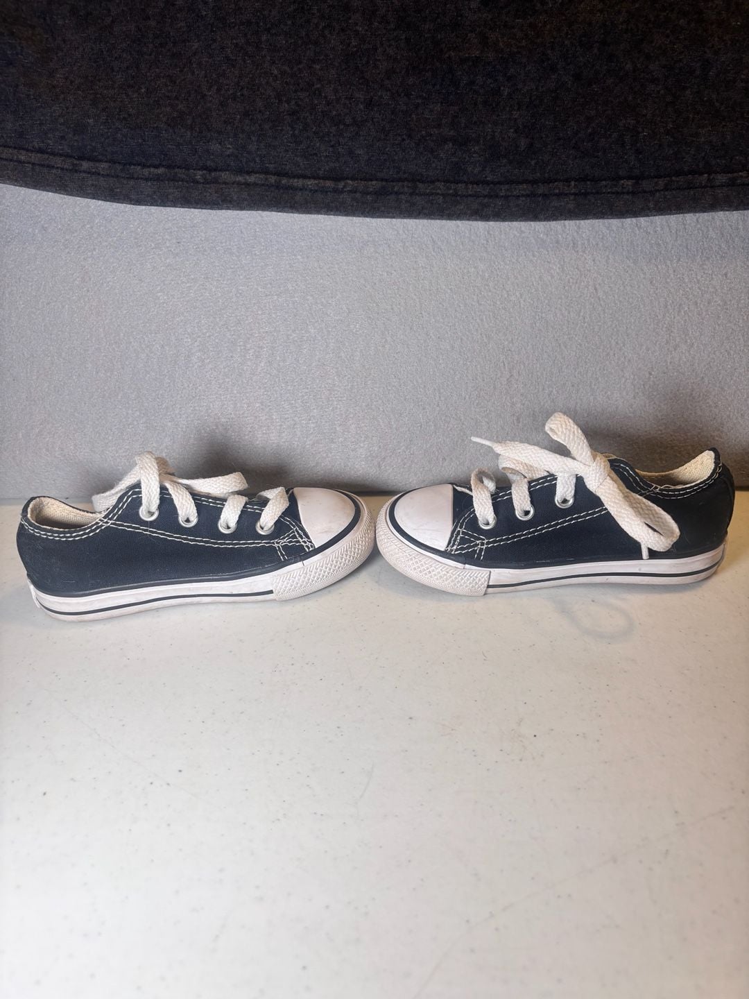 Converse Chuck Taylor All Star Low Size 7 Black White Sneakers 4