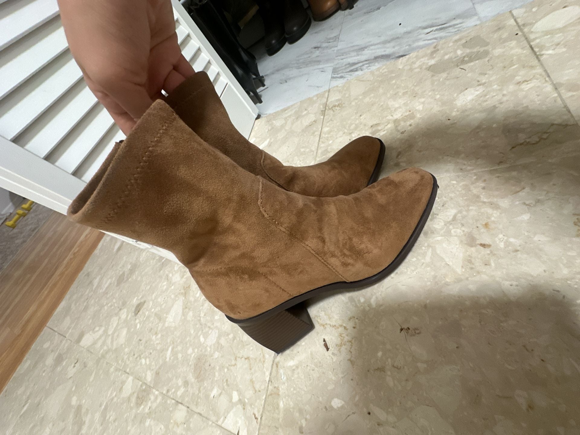 Anne Klein Ankle Boot Size 8.5 Brown Suede Block Heel 5