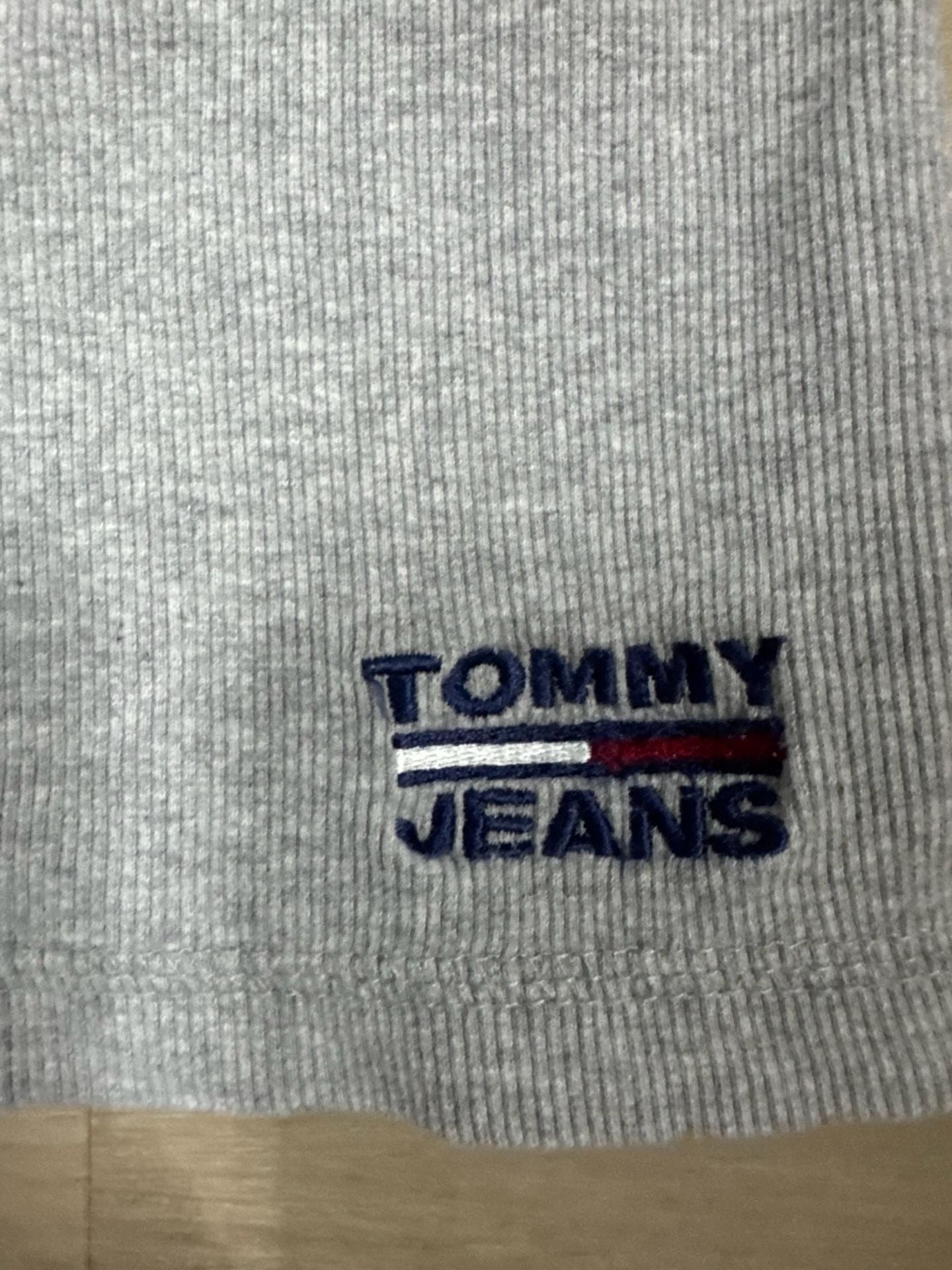 Tommy Hilfiger Sleeveless Shirt 4
