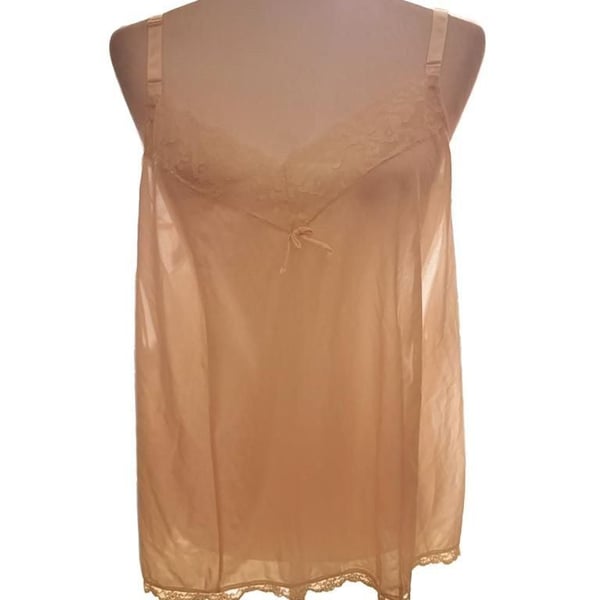 The Custom Collection by Avon Chemise Size L Peach Lace Nightgown Lingerie
