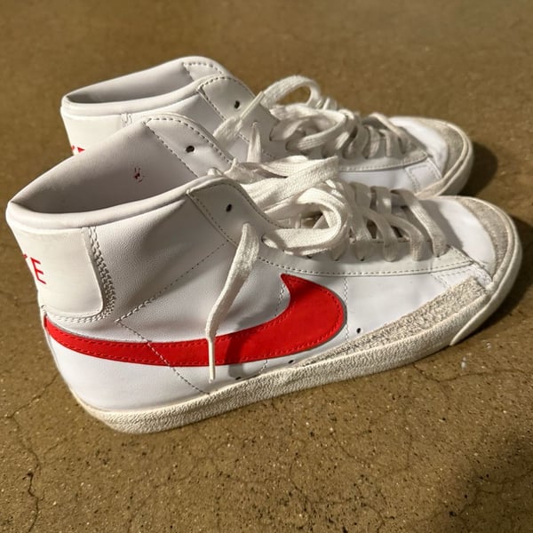 Nike Blazer Mid '77 Vintage White Red Leather Sneakers