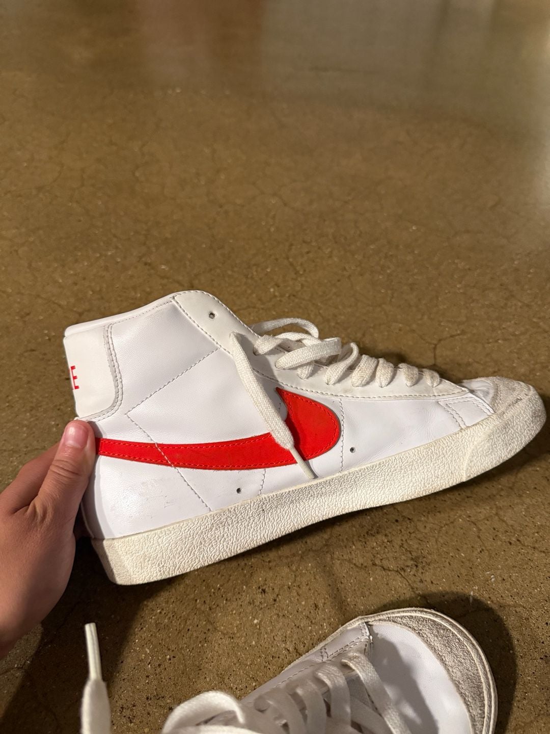 Nike Blazer Mid '77 Vintage White Red Leather Sneakers 3