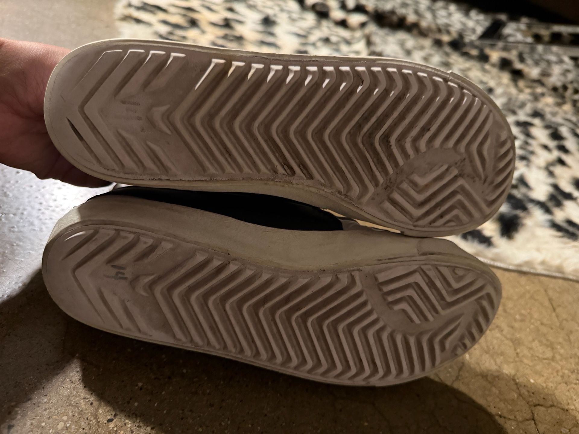 Product thumbnail 4