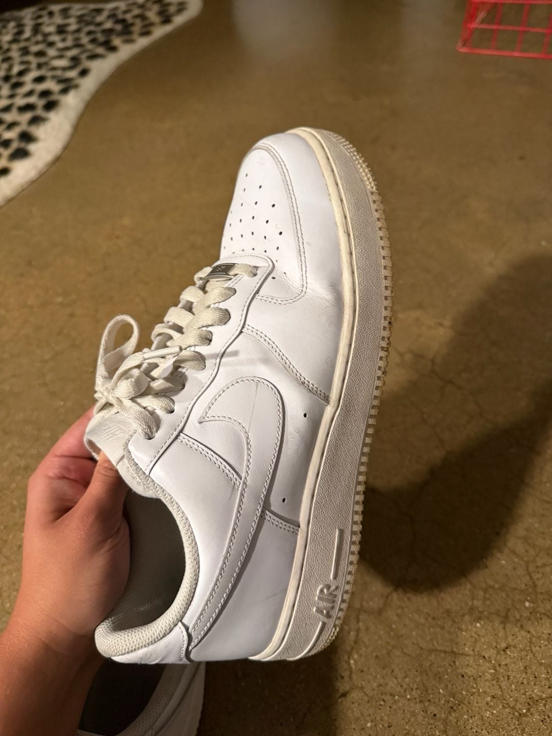 Nike Air Force 1 '07 Size 9.5 White Leather Low Top Sneakers 5