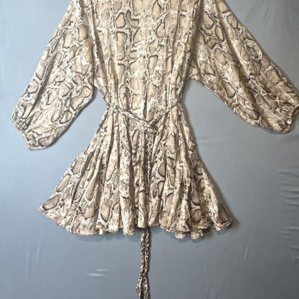 Aakaa Dress Size M Animal Print Snakeskin Long Sleeve Mini Belted