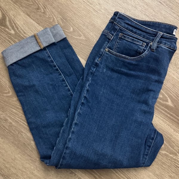 Carve Designs Cuffed Boyfriend Jeans Size 14 Dark Wash Denim