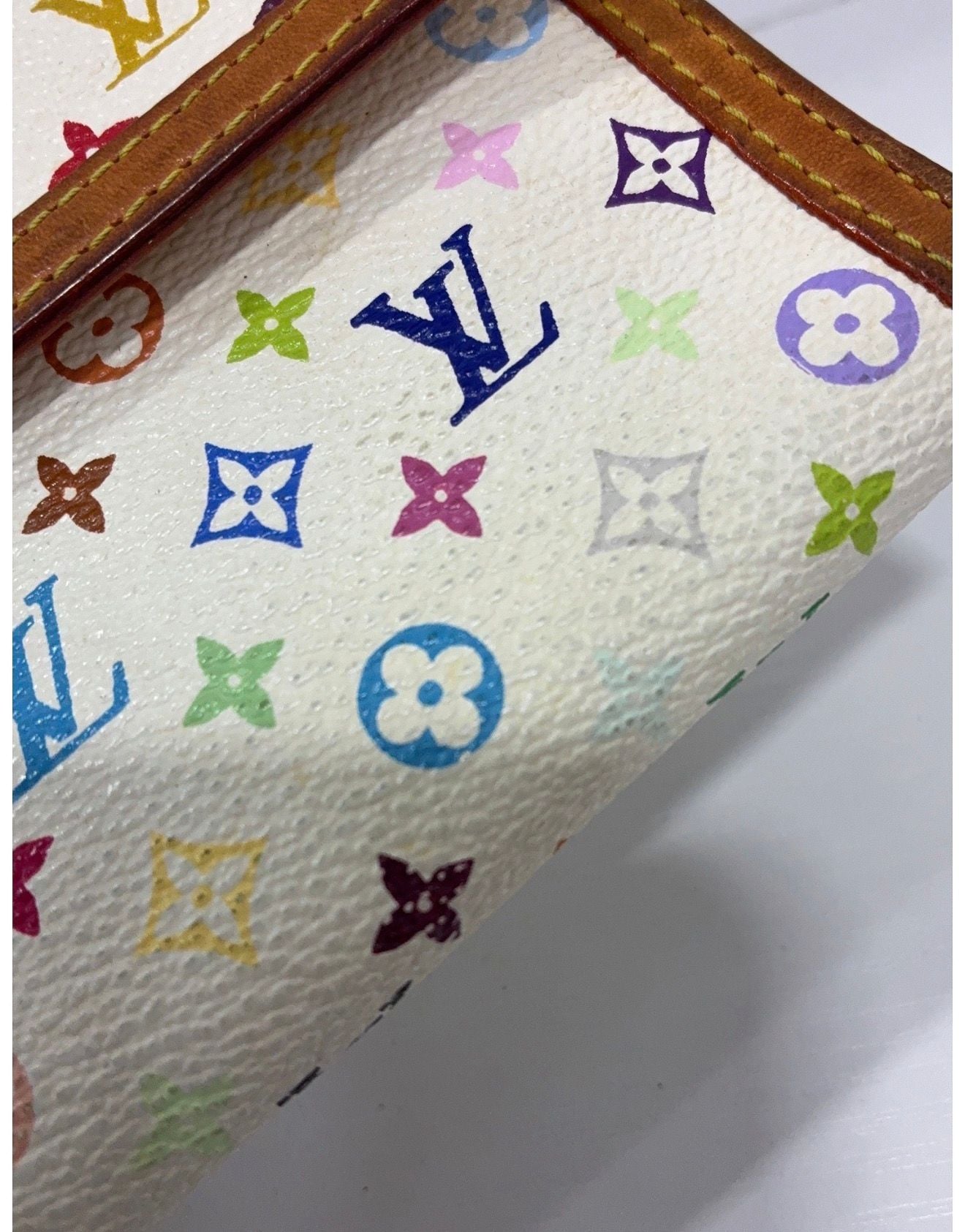 Louis Vuitton Monogram Multicolore Porte Trésor International Wallet White 10