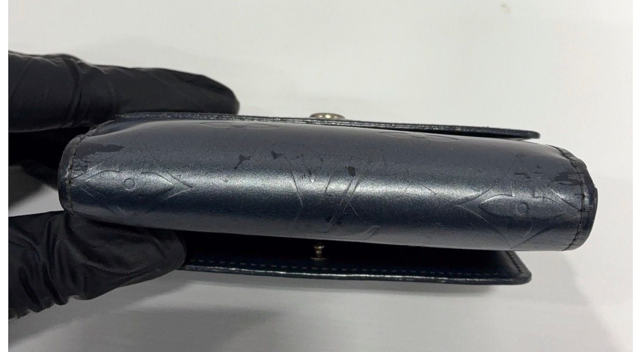 Louis Vuitton Monogram Mat Elise Wallet Grey Leather 4