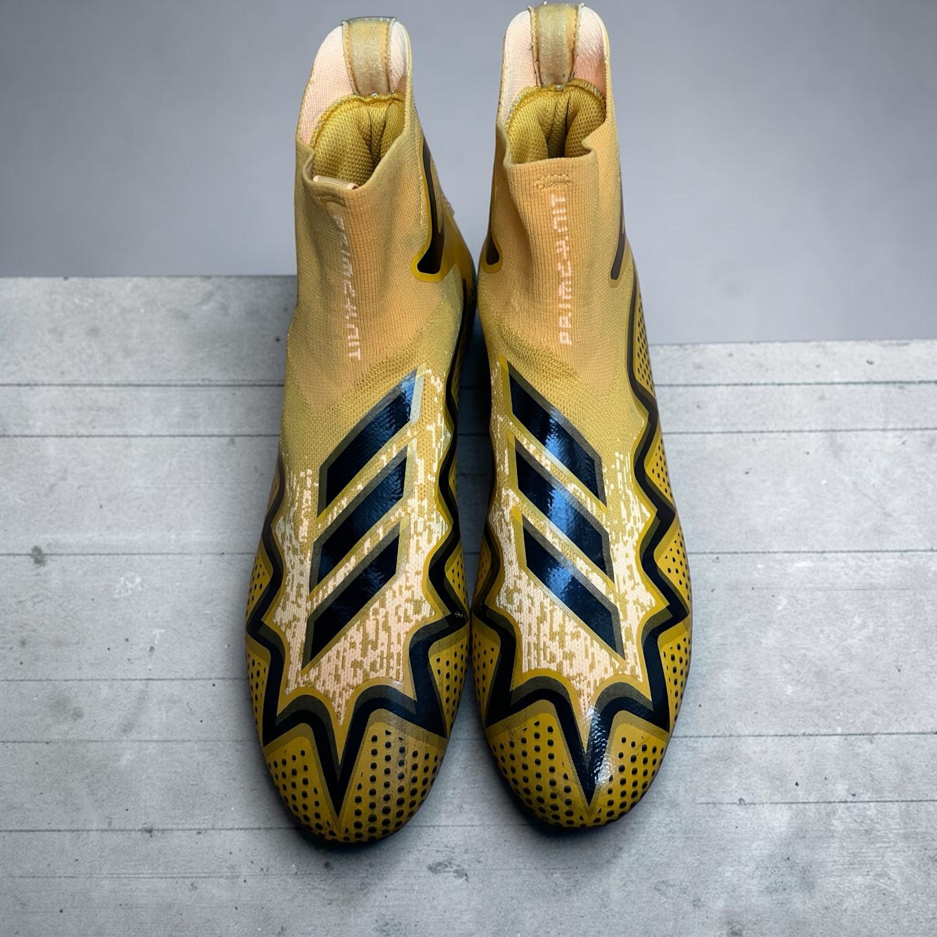 Adidas Freak Ultra 22 Primeknit Size 11 Gold Black Football Cleats 2
