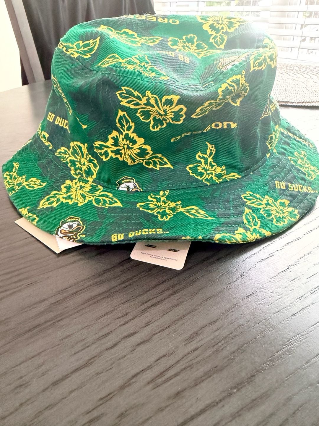 Reyn Spooner Oregon Ducks Bucket Hat Size S/M Green Floral Print NWT 7