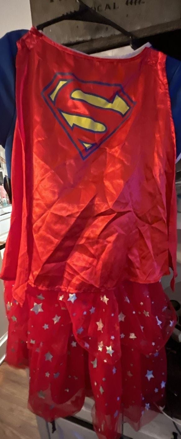 Supergirl Cosplay Dress kids Size XL/XG (14-16) Sequin Tutu with Cape 6