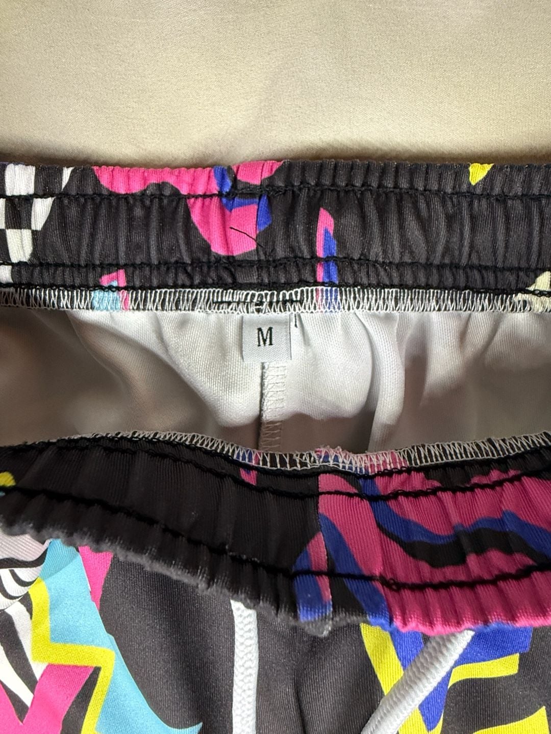 Retro 80s 90s Jogger Sweatpants Size M Black Animal Print 3
