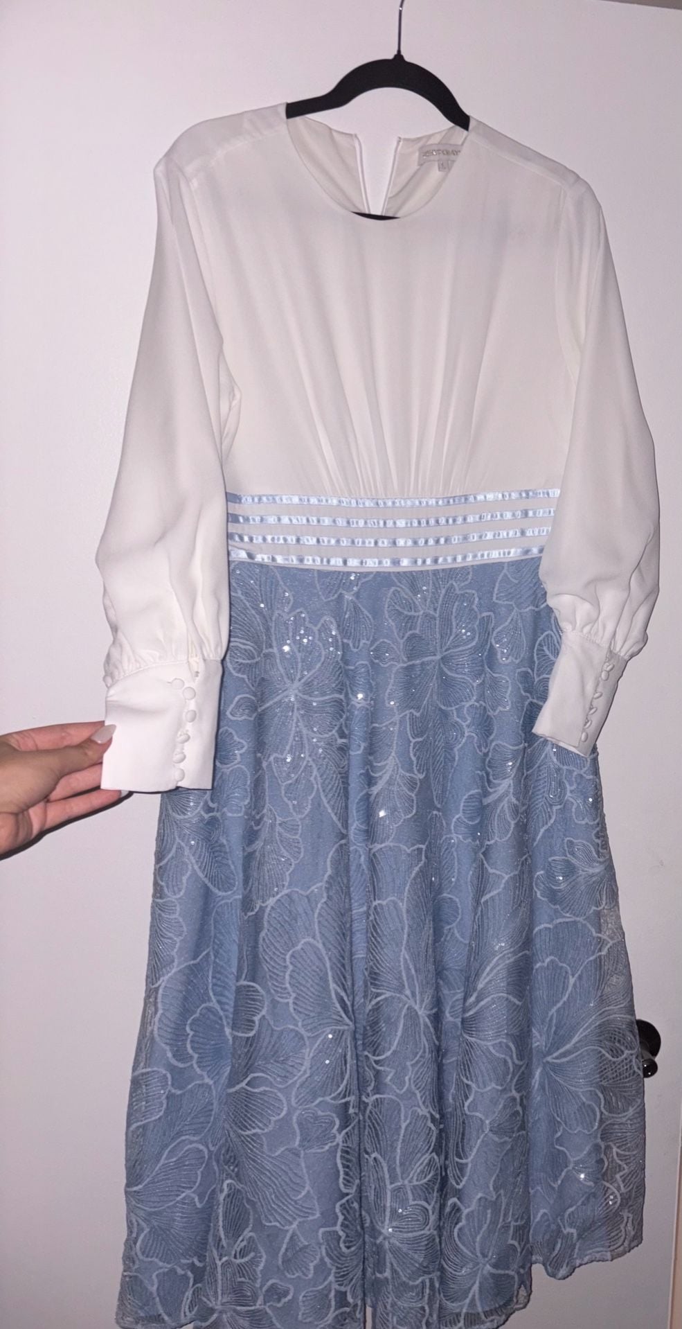 Eshet Chayil Dress Size L White Light Blue Floral Sequin Chiffon Midi 2