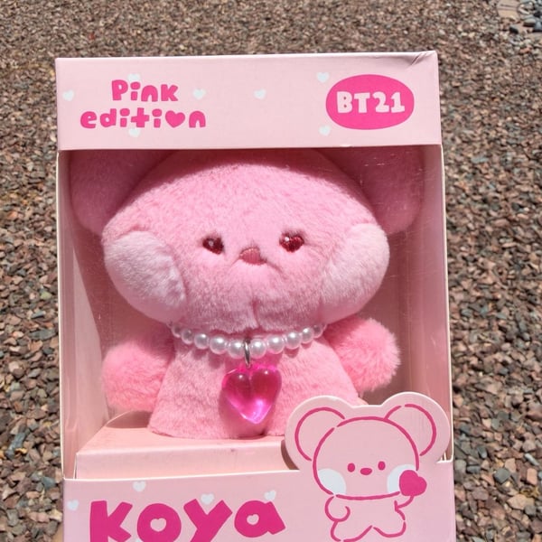 BT21 Koya Pink Edition Love Letter Plush Doll