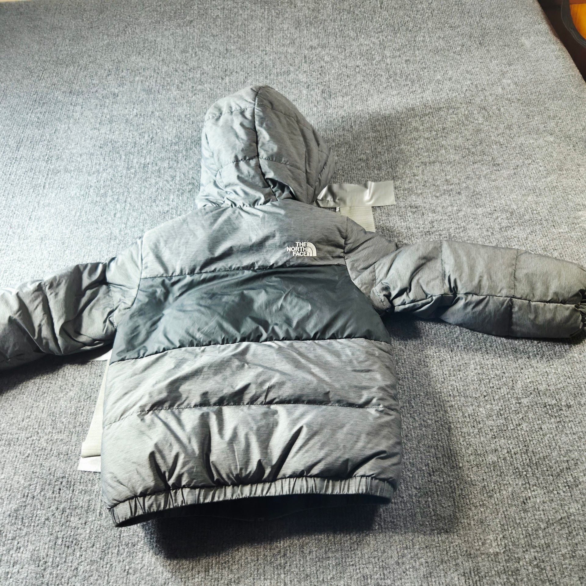The North Face Moondoggy 550 Down Jacket Size 4T/4B Gray 7