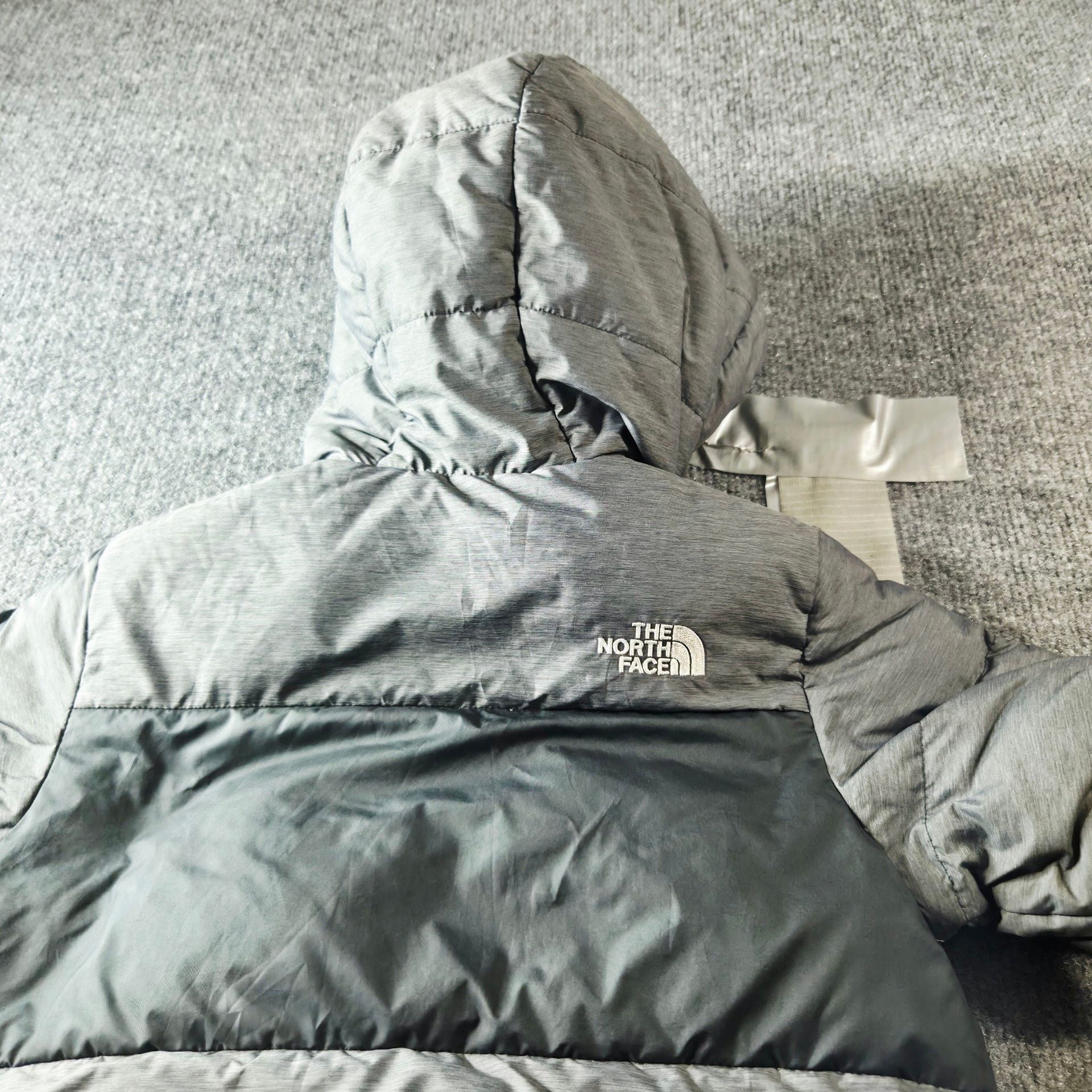 The North Face Moondoggy 550 Down Jacket Size 4T/4B Gray 8