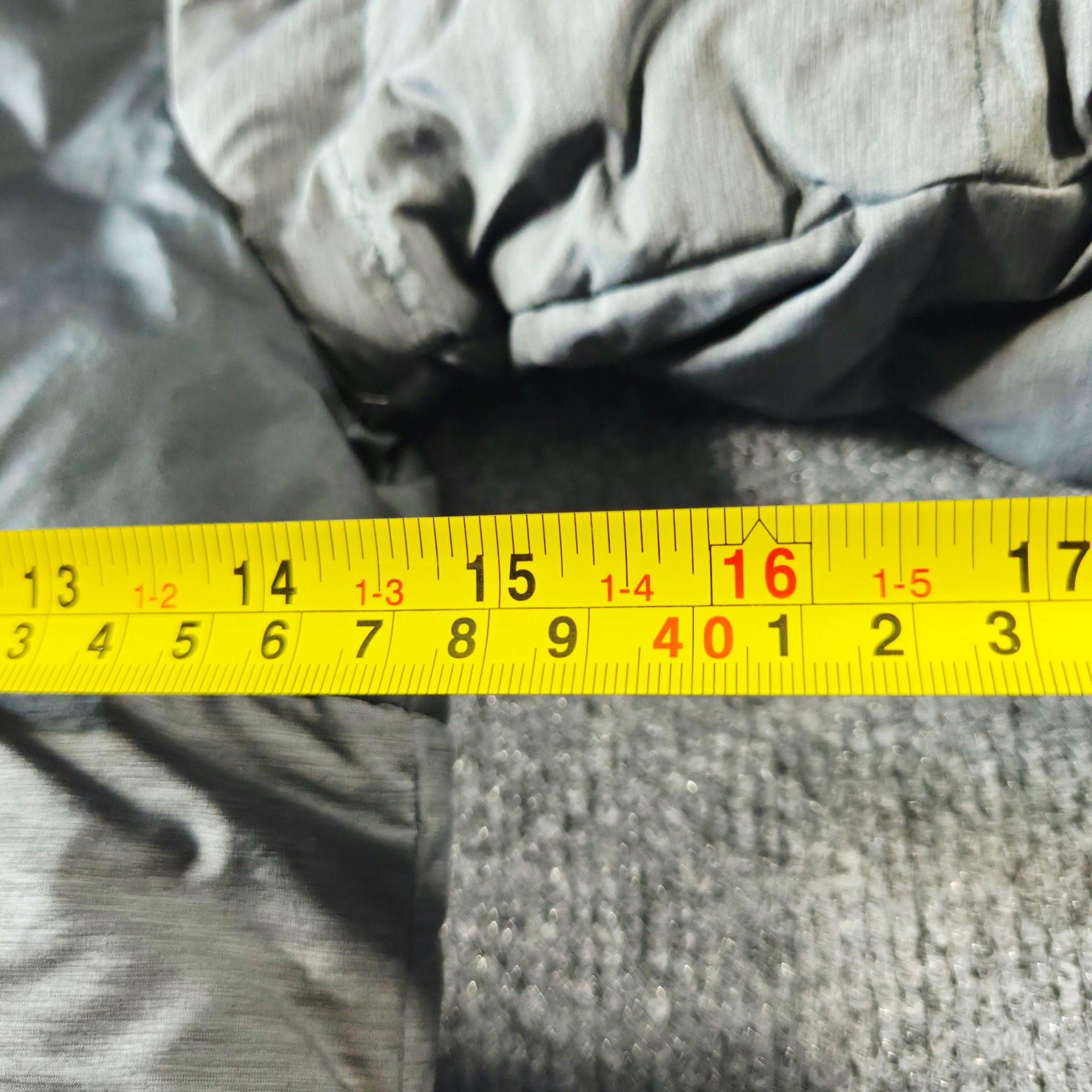The North Face Moondoggy 550 Down Jacket Size 4T/4B Gray 10
