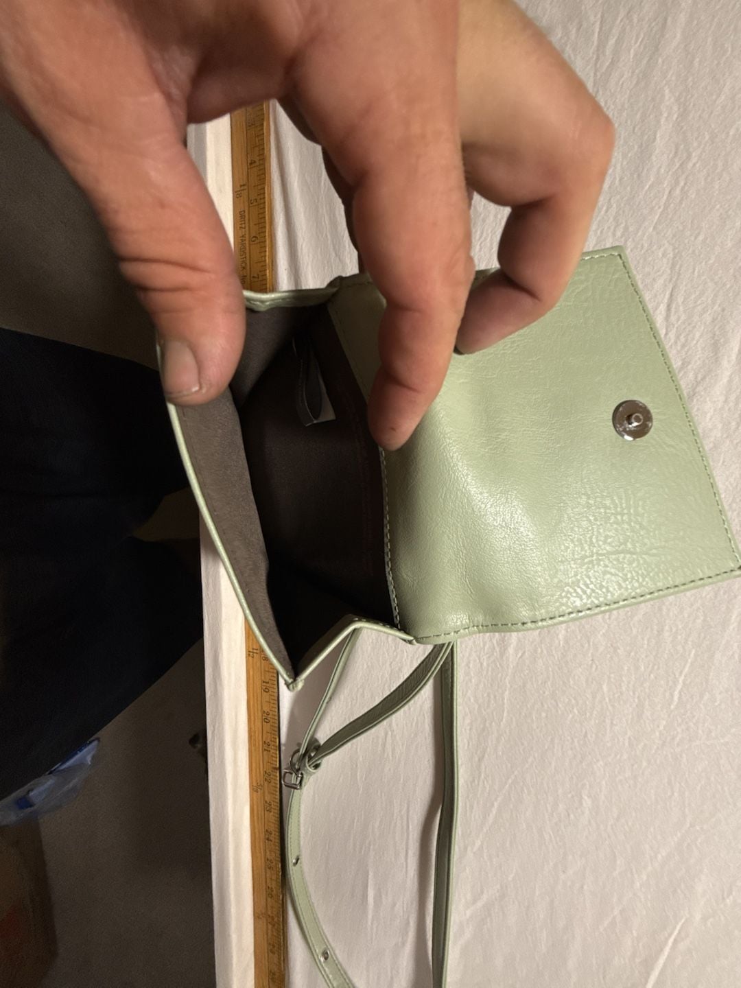 Matt & Nat Crossbody Bag Phone Holder Green Vegan Leather 7