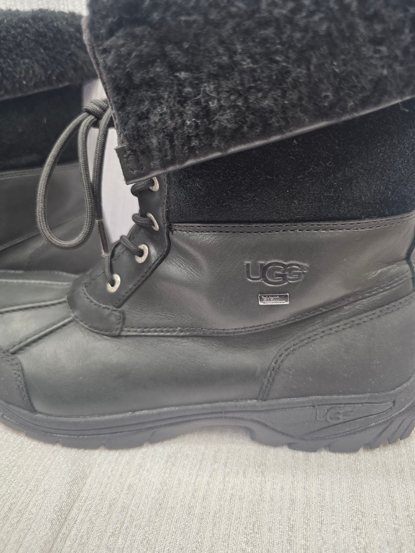 Ugg Butte Winter Boots Black Leather 2