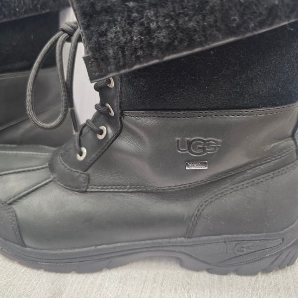 Ugg Butte Winter Boots Black Leather