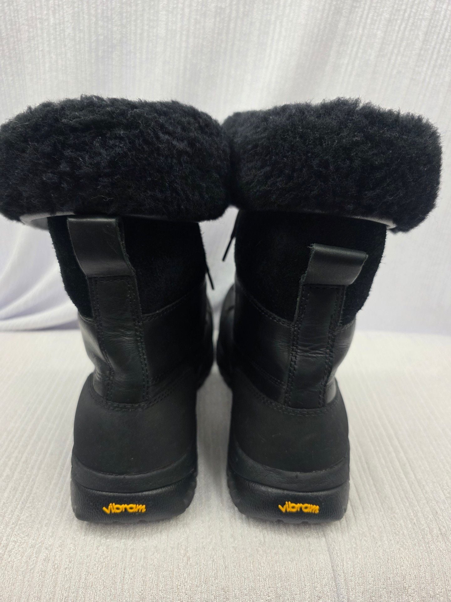 Ugg Butte Winter Boots Black Leather 8