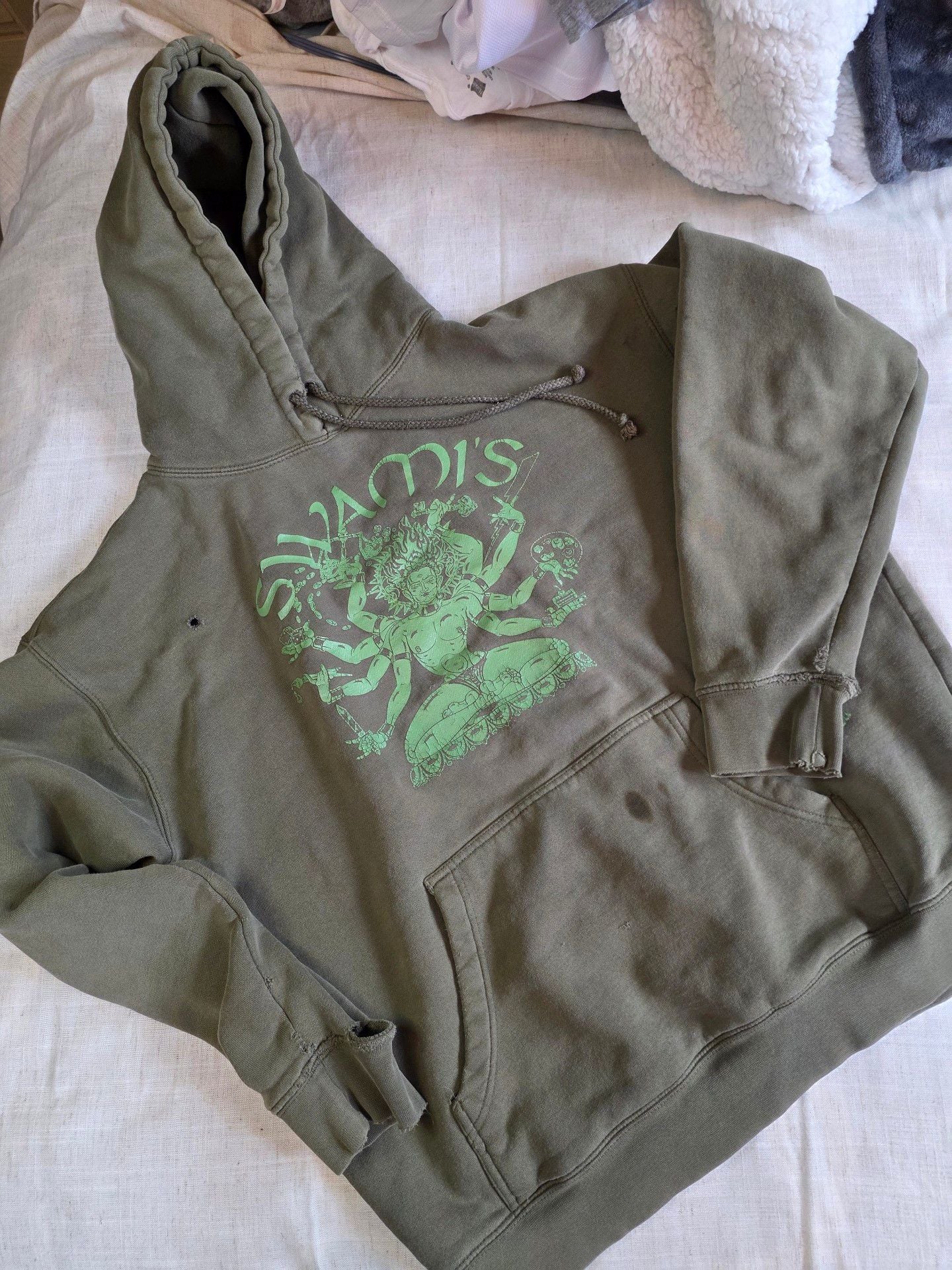 Swamis Graphic Hoodie Olive Green Pullover 2