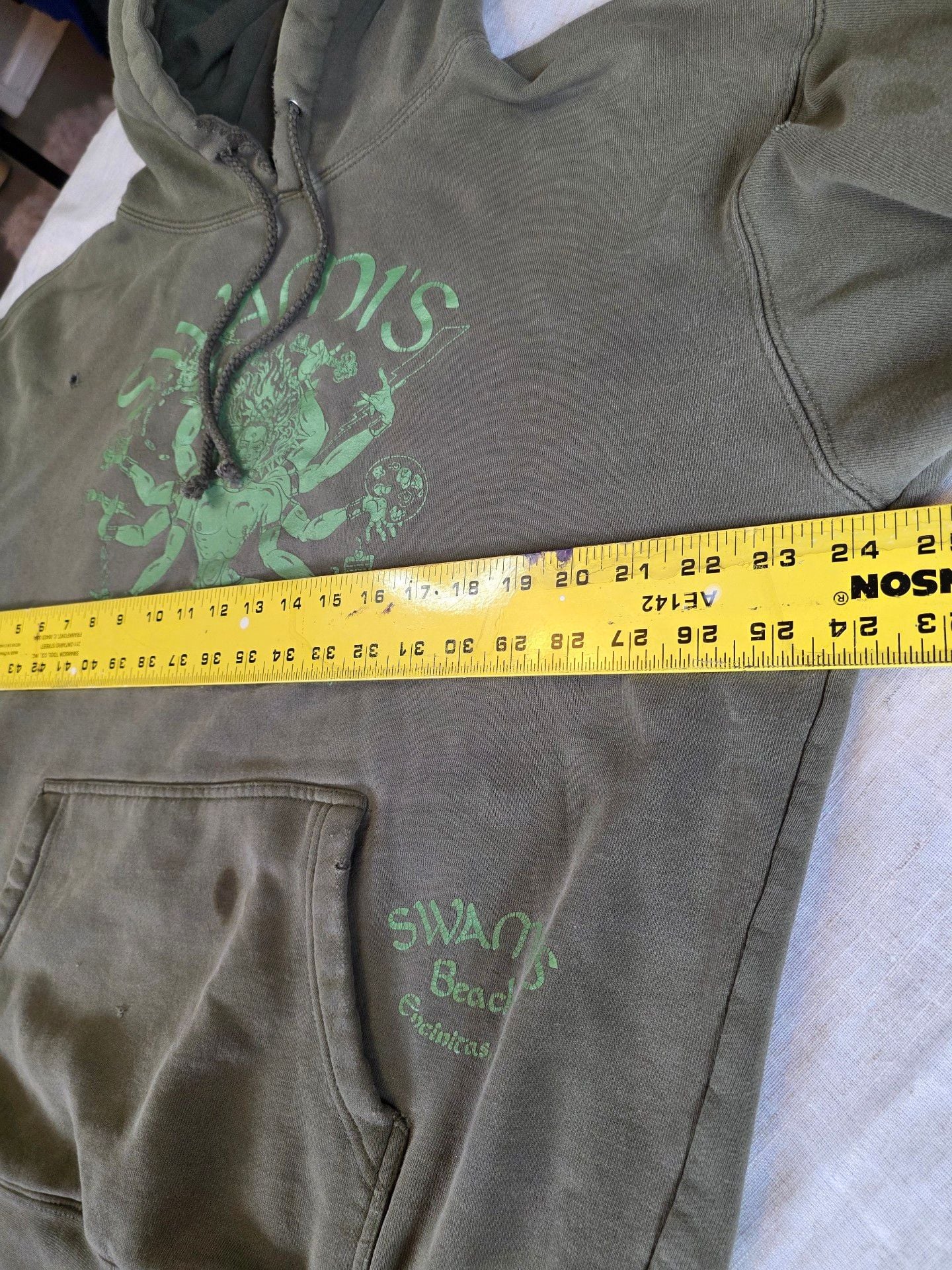Swamis Graphic Hoodie Olive Green Pullover 12