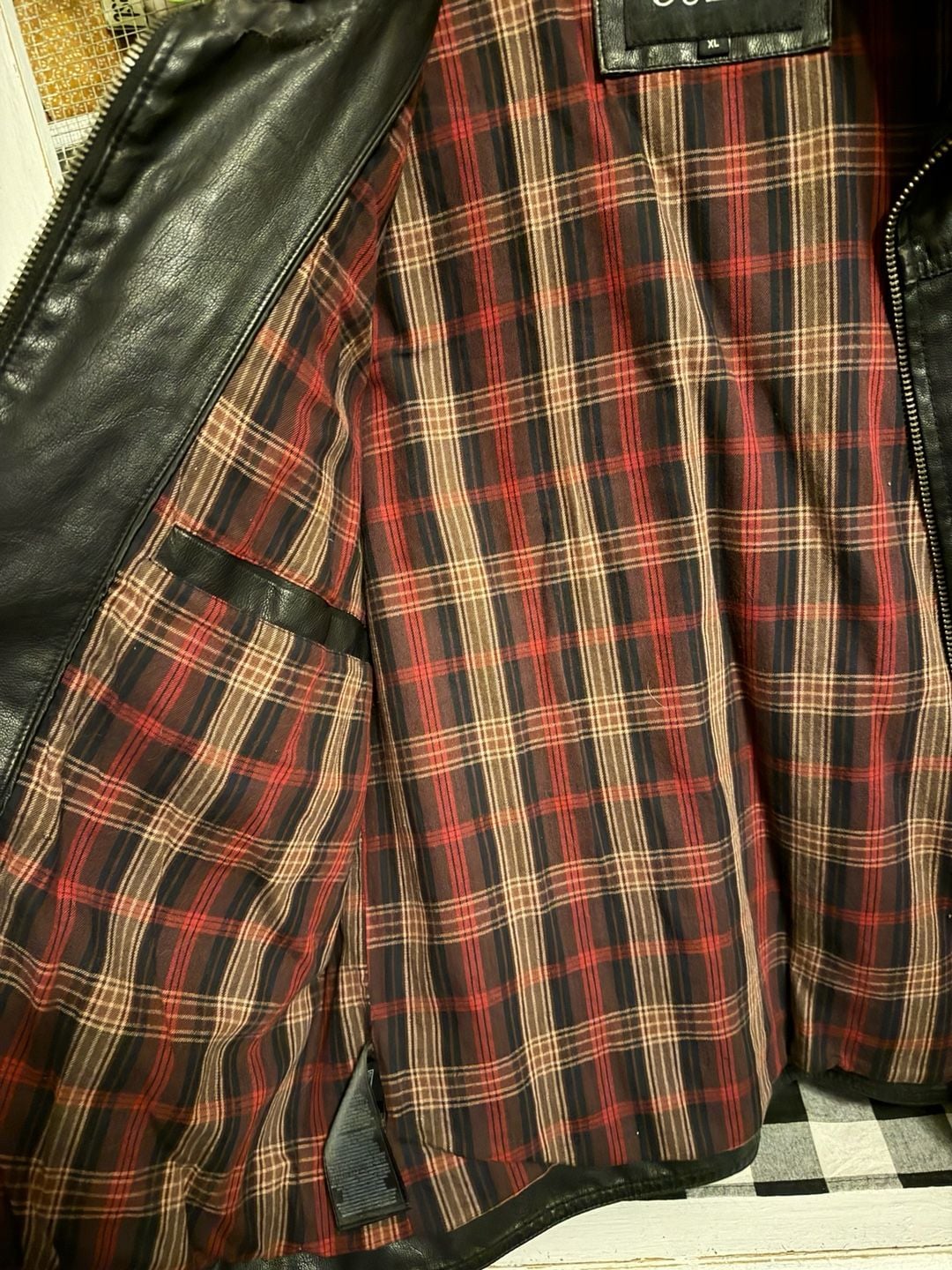 Guess Faux Leather Jacket Size XL Black Plaid Lined 5