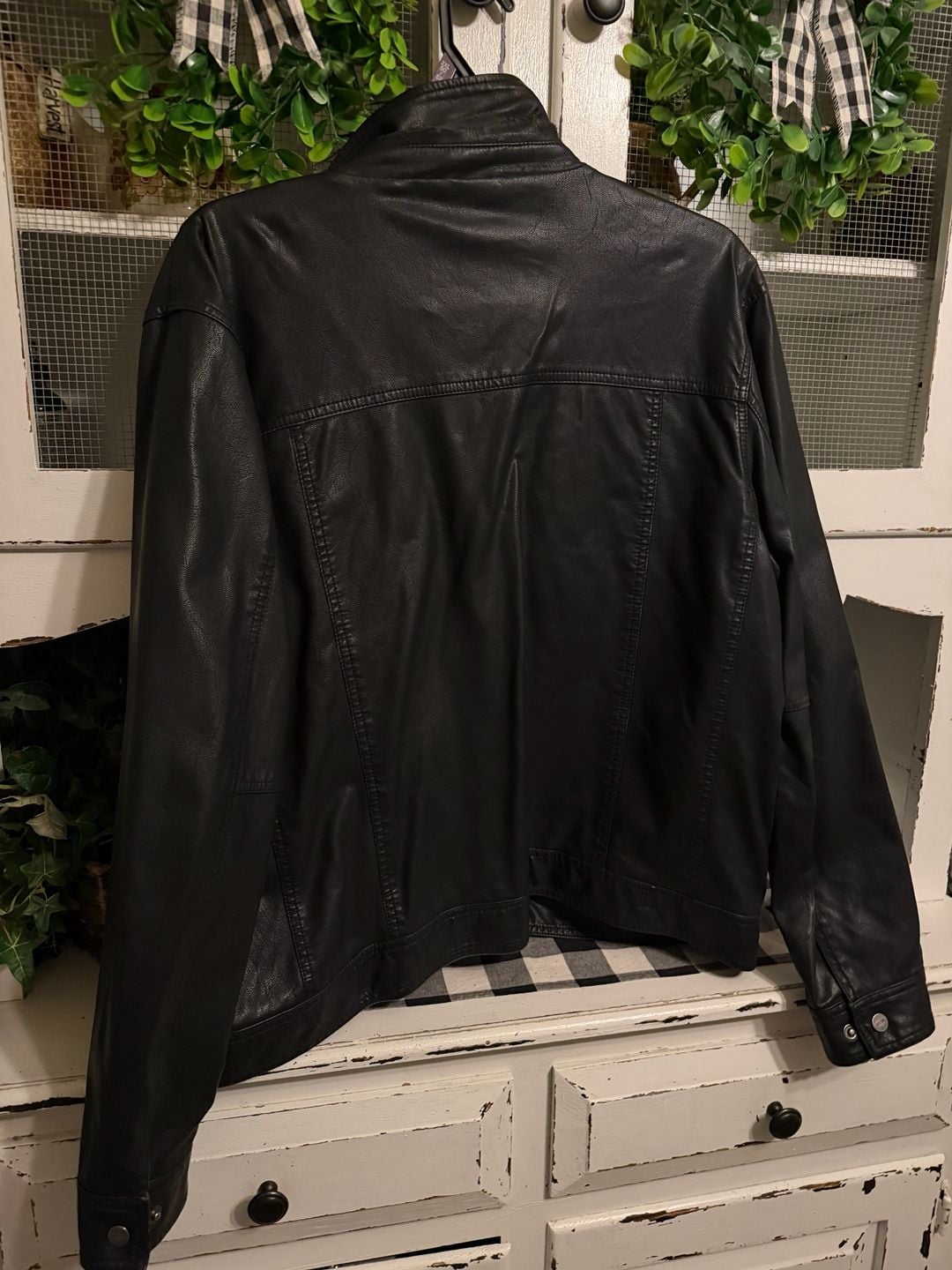 Guess Faux Leather Jacket Size XL Black Plaid Lined 9
