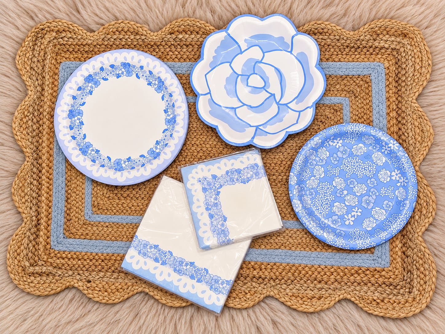 Blue Floral Party Tableware Set + Woven Rug – 49 Pieces 1