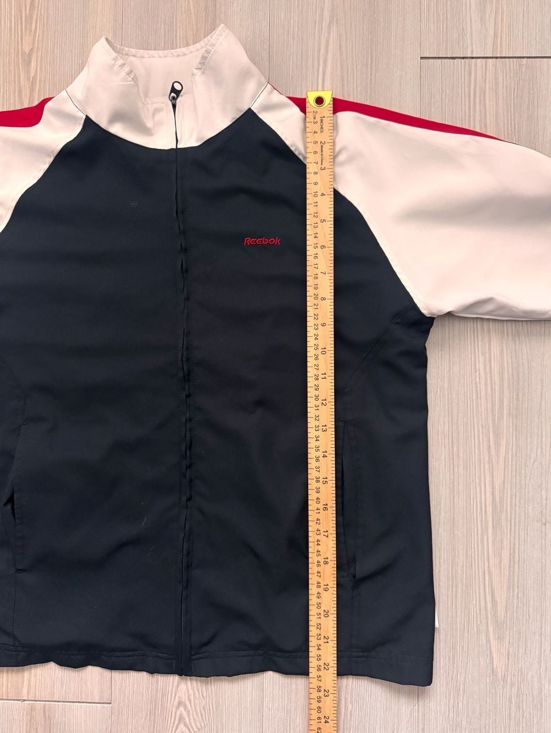 Vintage Y2K Retro Reebok Track Jacket Size M Black White Red Full Zip 90’s 10