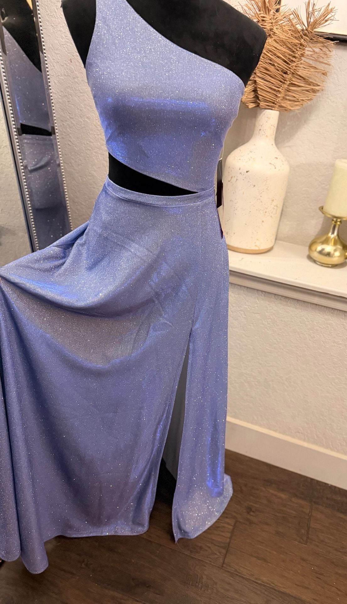 NWT City Vibe Gown One Shoulder Cutout Leg Slit, shimmering Blue- Size 1 7
