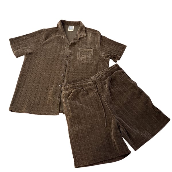 Maison Article Chenille Short Sleeve Shirt And Shorts Set Brown