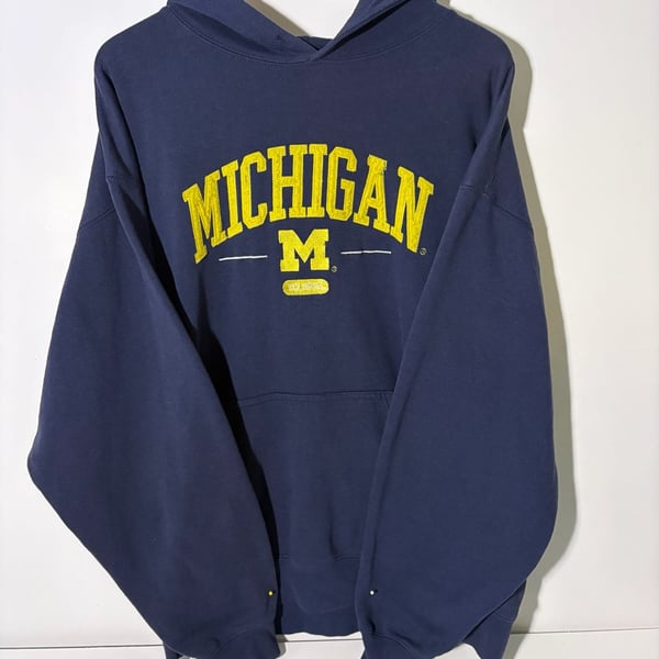 J. America Michigan Wolverines Hoodie Size XL Navy Blue Embroidered