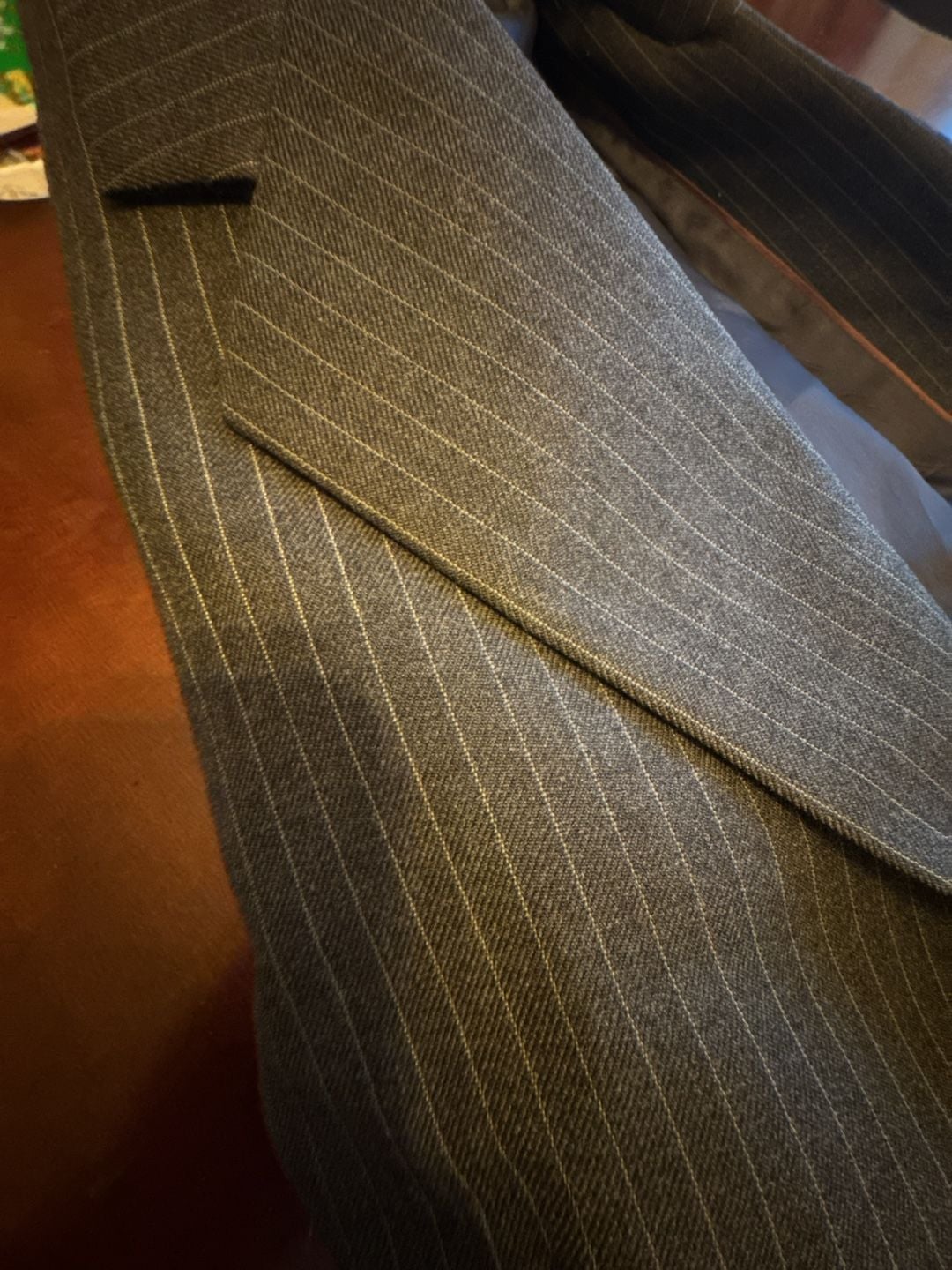 Vintage Hart Schaffner Marx Raleighs Dark Gray Pinstripe Blazer 40/42 19