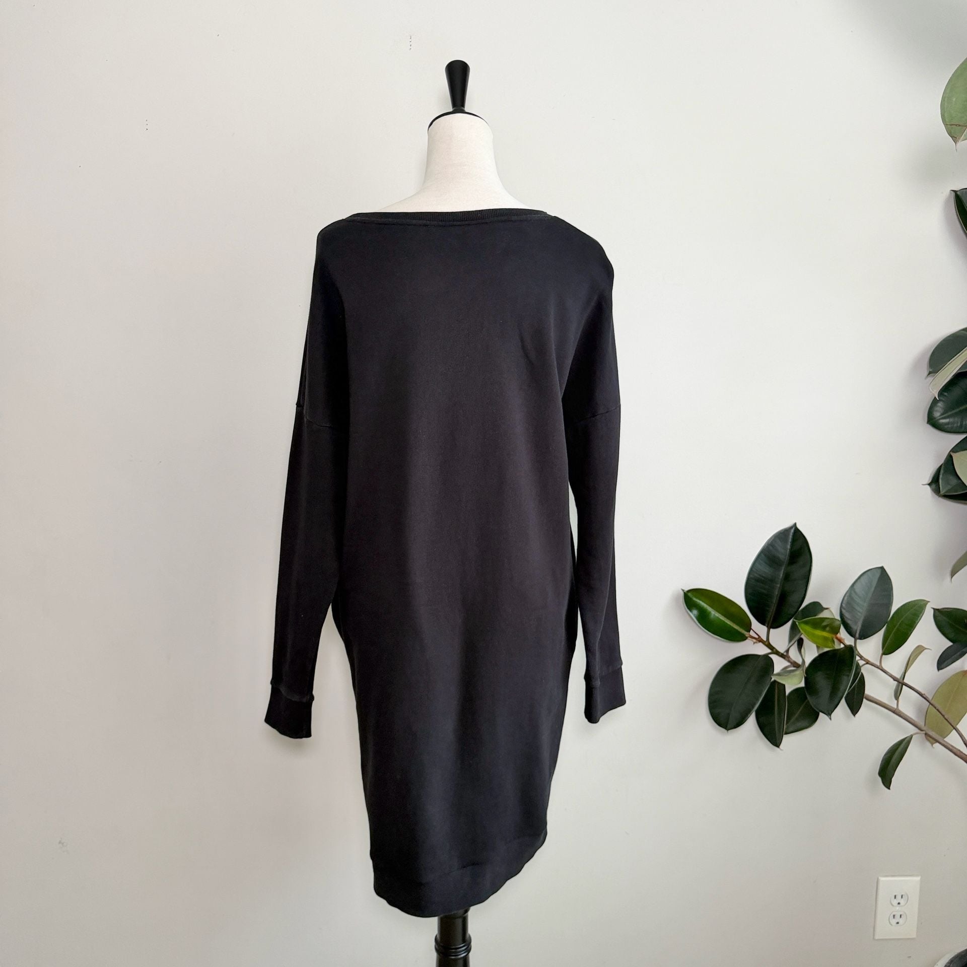 COS Sweatshirt Dress with V-Stitch Detail Minimalist S 10