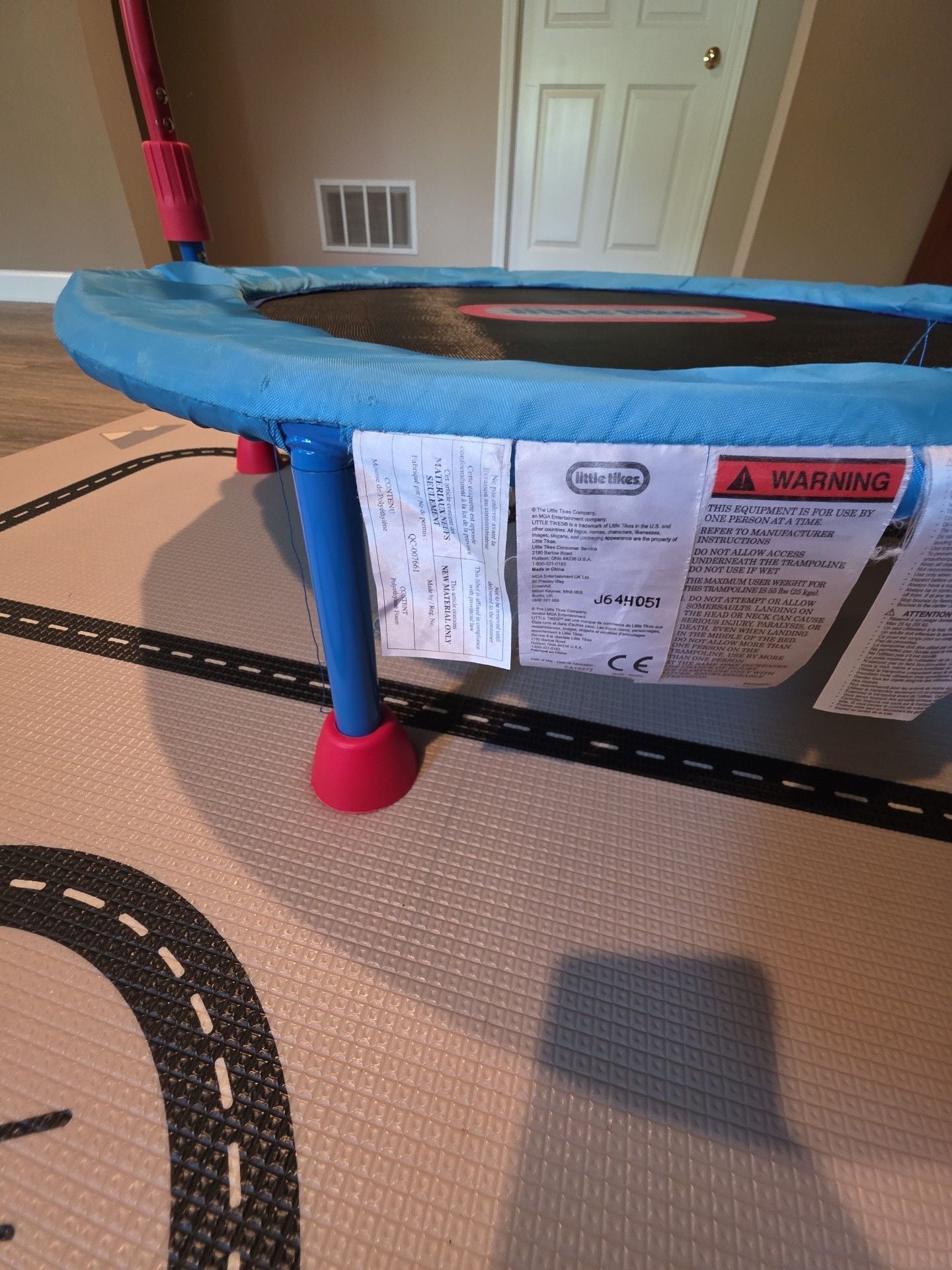 Little Tikes Easy Store 3-ft. Trampoline, 4
