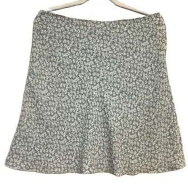 Vintage 90’s Express Floral Skirt Size 9/10 Green Daisy A-Line Mini