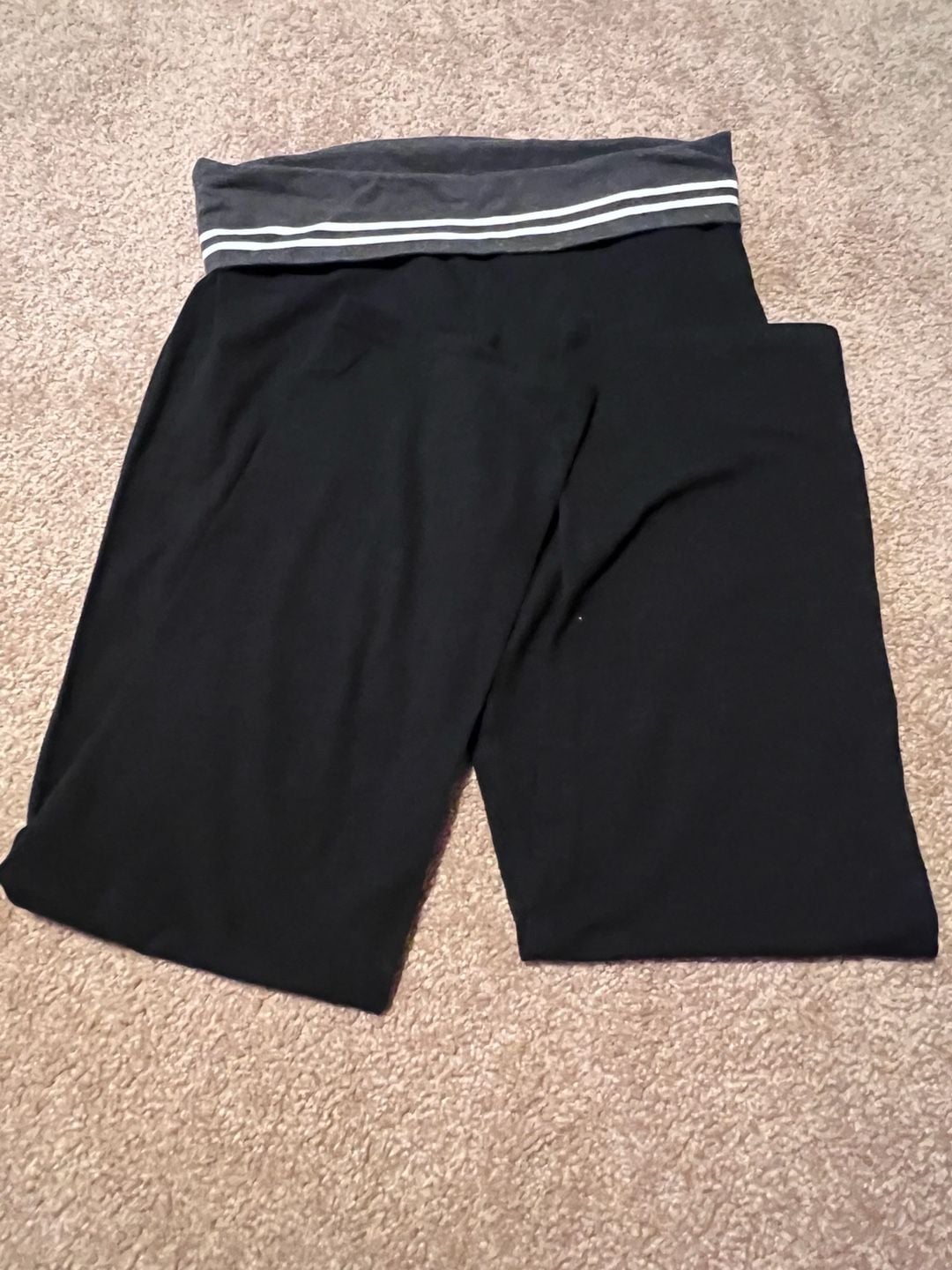 Victoria's Secret Angel Foldover Yoga Pants Size L Short Black 5
