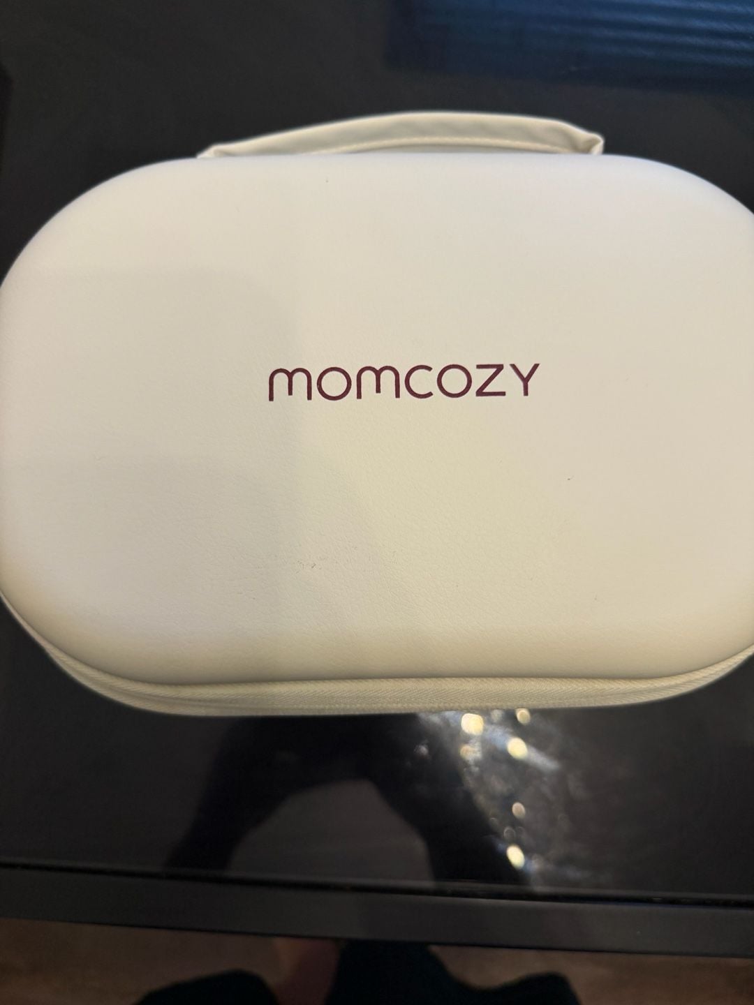 Momcozy M6 Mobile Hands-Free Breast Pump Double Set with Case 2