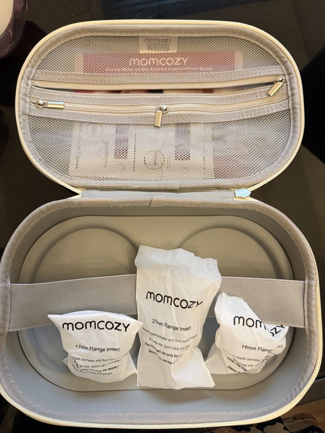 Momcozy M6 Mobile Hands-Free Breast Pump Double Set with Case 3