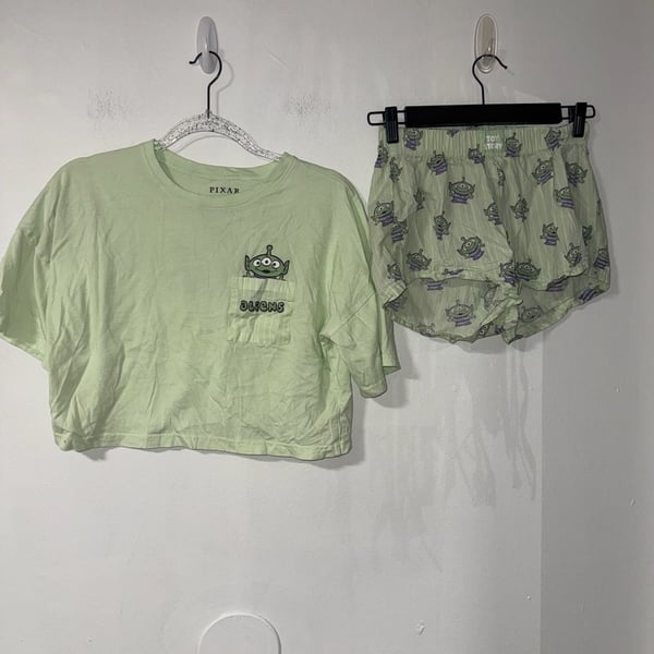 Pixar at Primark Toy Story Alien Pajama Set Size 0-2 Green