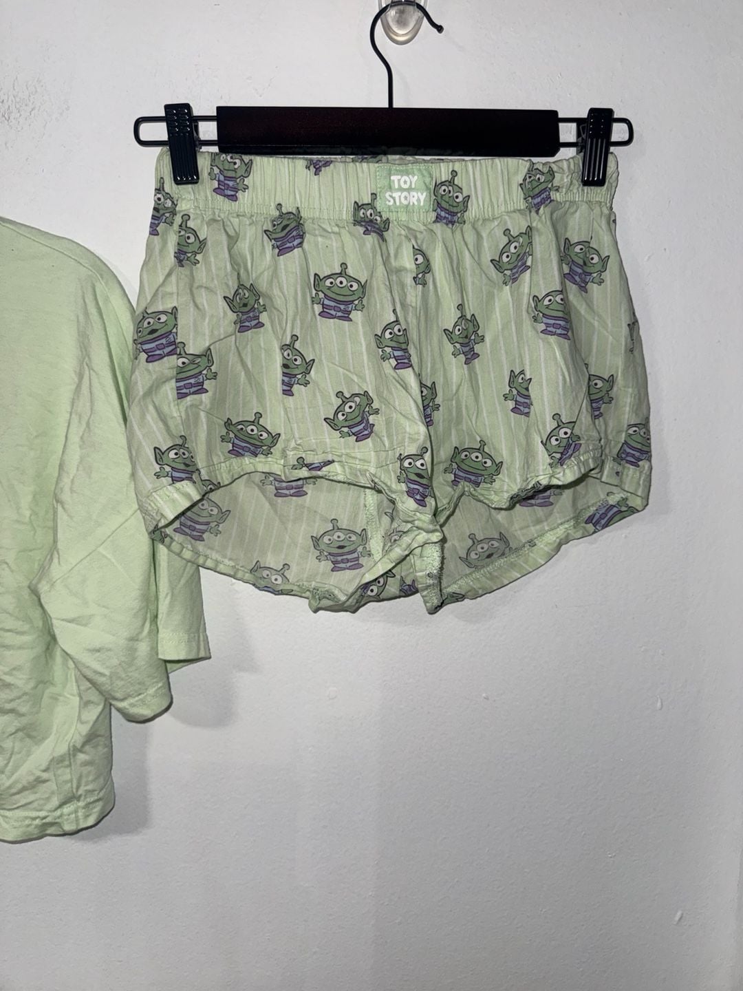 Pixar at Primark Toy Story Alien Pajama Set Size 0-2 Green 4