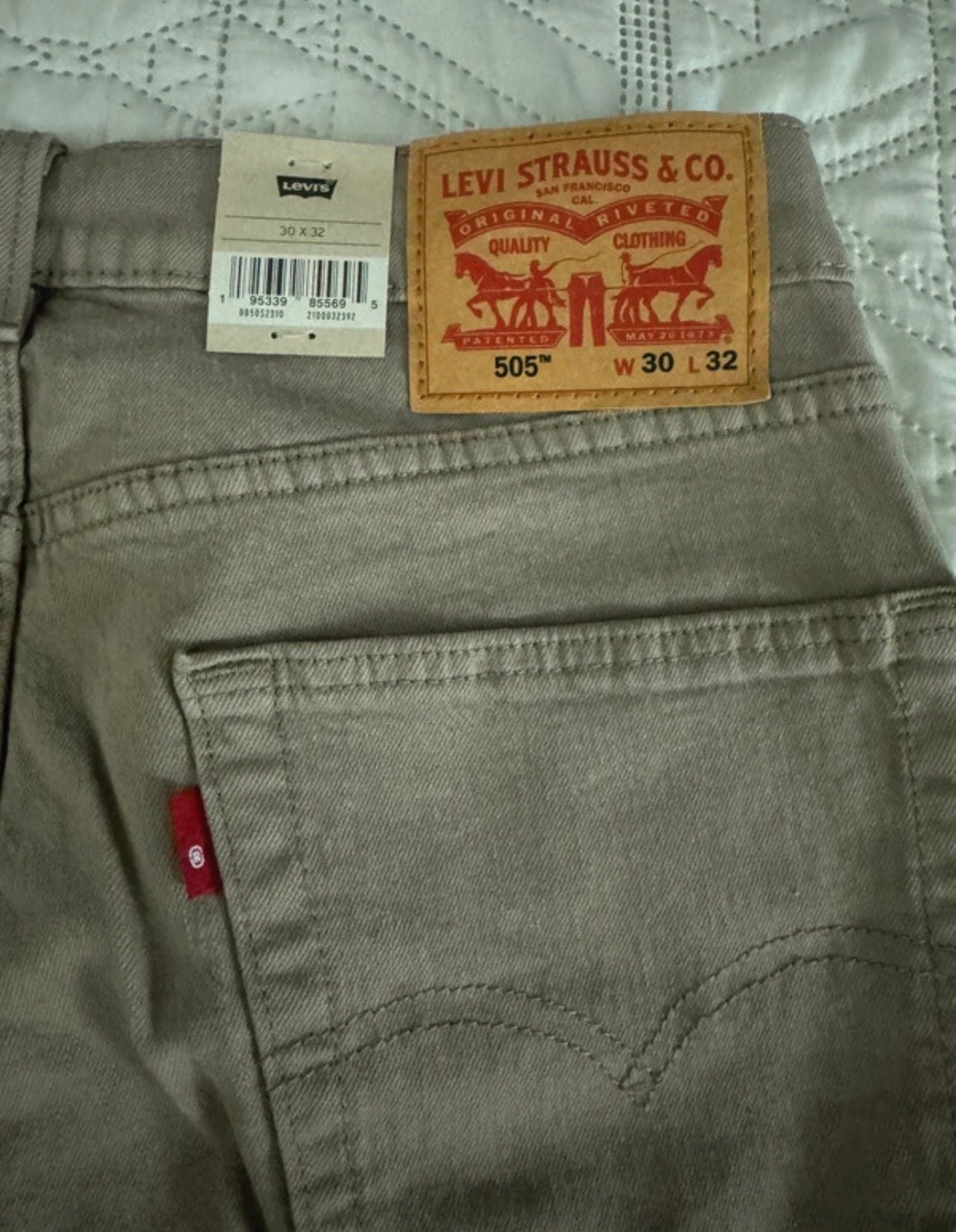 Levi's 505 Regular Straight Jeans Size 30x32 Tan Beige Stretch NWT 5